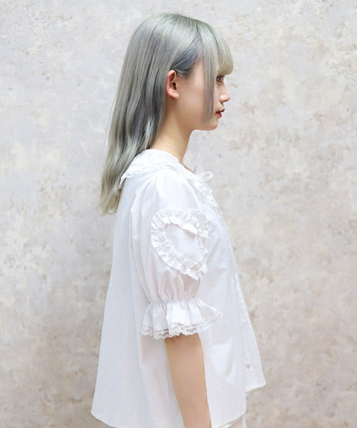 Heart Frill Puff Sleeve Blouse
