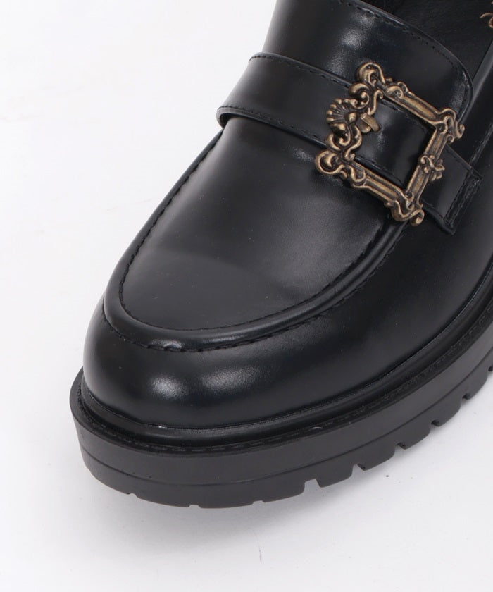 Buckle Design Loafers