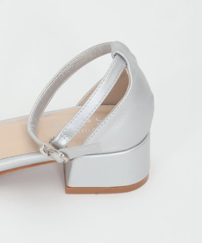 Pearl Strap Sandals