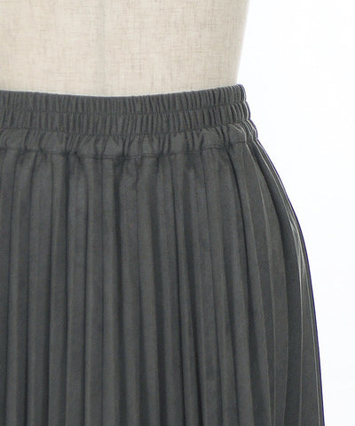 Cut & Sewn Suede Pleated Skirt