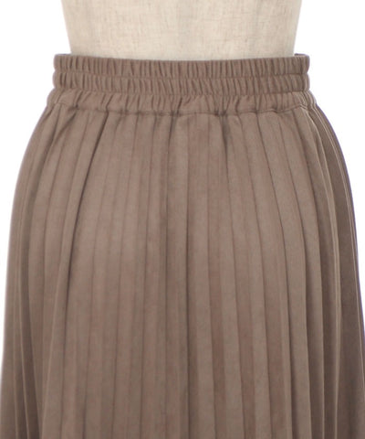 Cut & Sewn Suede Pleated Skirt