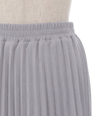 Cut & Sewn Suede Pleated Skirt