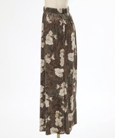 Velour Floral Pattern Skirt