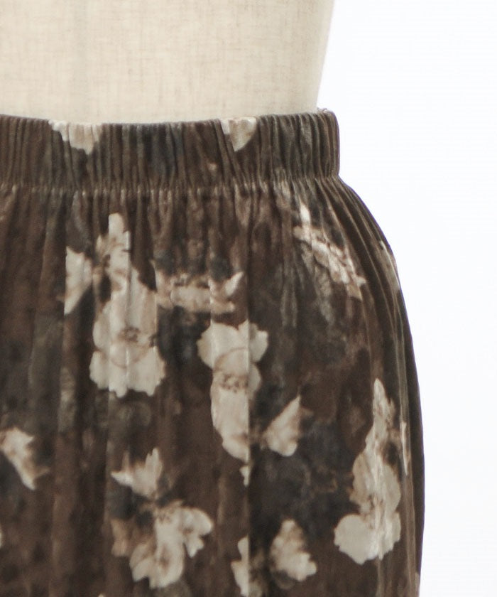 Velour Floral Pattern Skirt