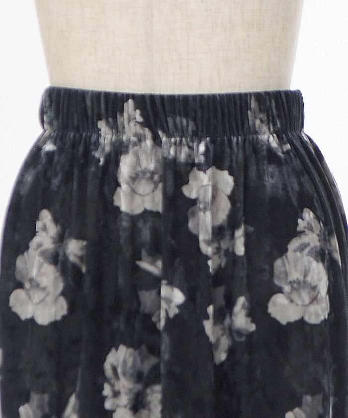 Velour Floral Pattern Skirt