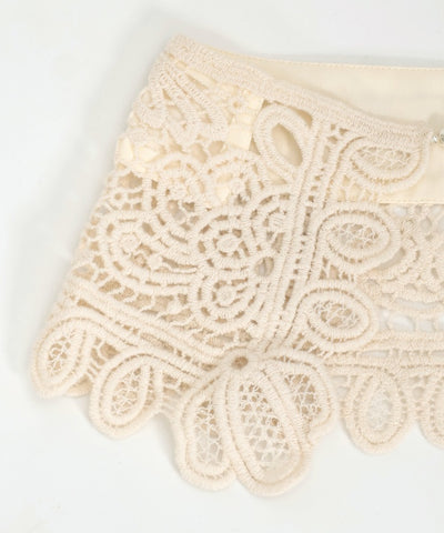 Contact Cooling Square Lace Collar