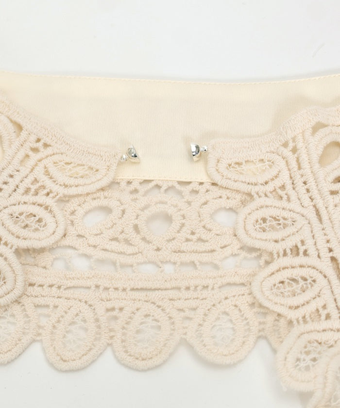 Contact Cooling Square Lace Collar