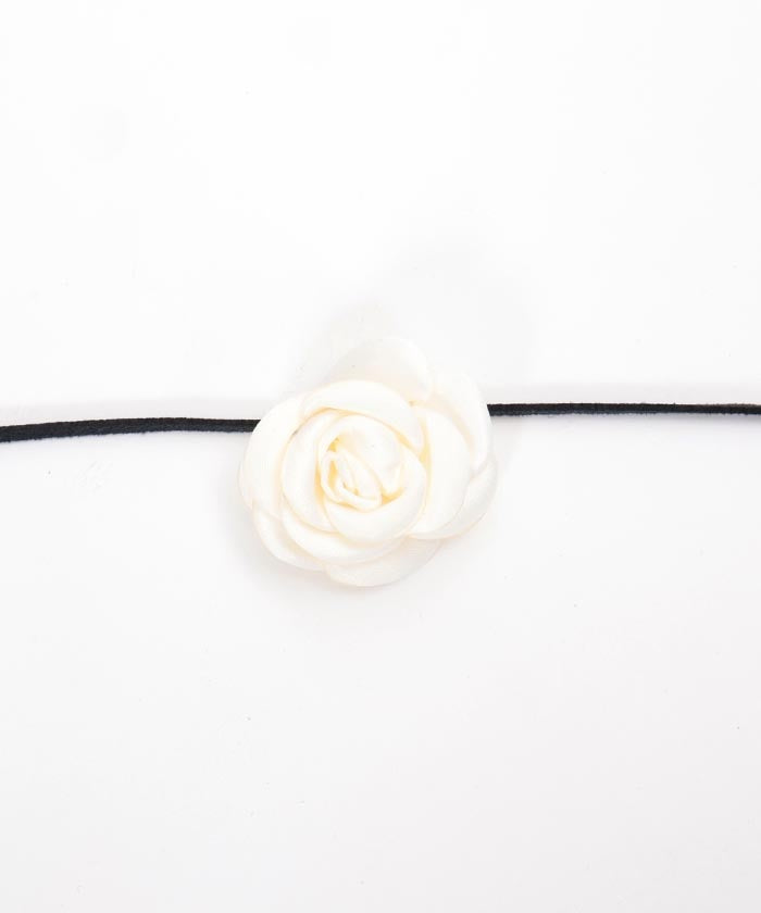 Flower Motif Choker