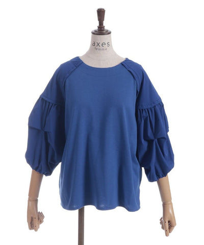 Tuck Sleeve T-Shirt