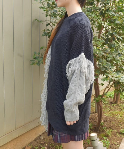 Bicolor & Fringe Knit