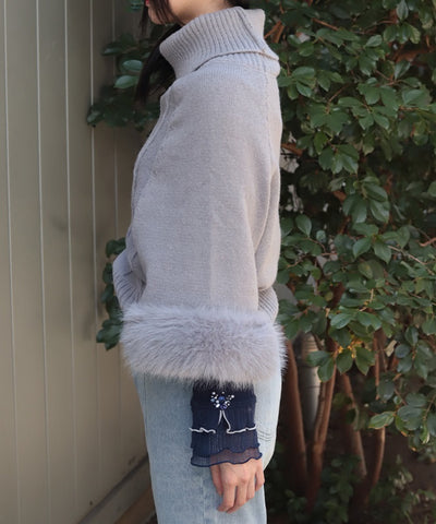 Sleeve Fur Poncho