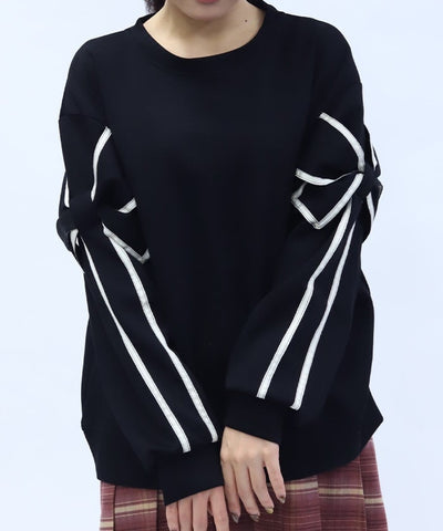 Sleeve Ribbon Cut-and-Sewn Pullover