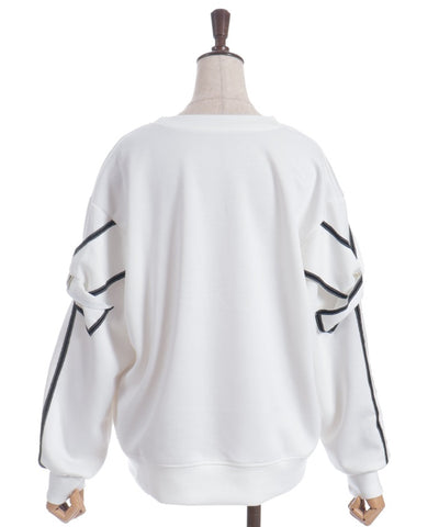 Sleeve Ribbon Cut-and-Sewn Pullover