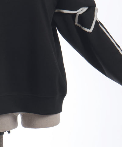 Sleeve Ribbon Cut-and-Sewn Pullover