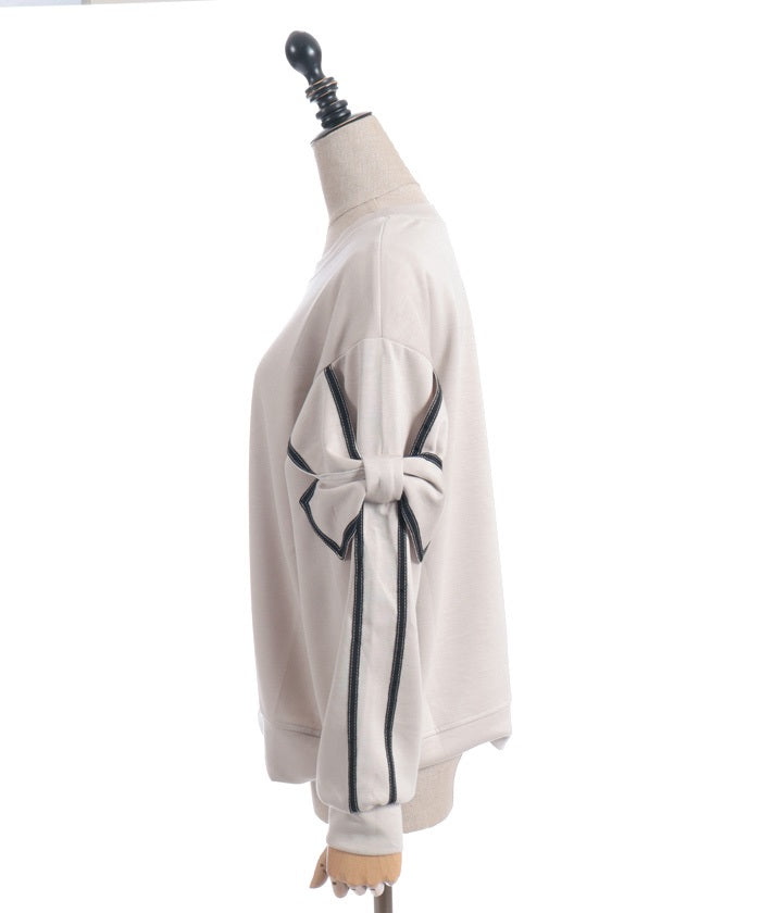 Sleeve Ribbon Cut-and-Sewn Pullover