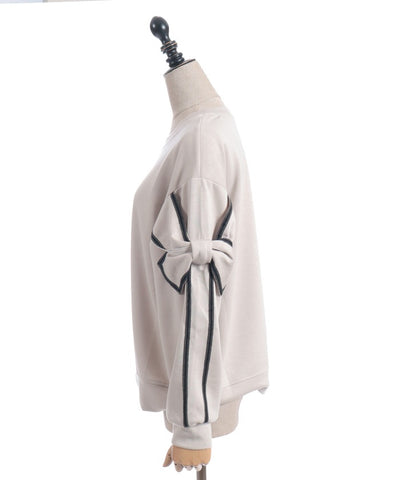 Sleeve Ribbon Cut-and-Sewn Pullover