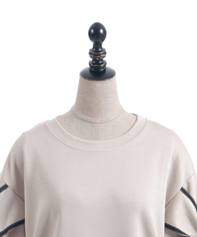 Sleeve Ribbon Cut-and-Sewn Pullover