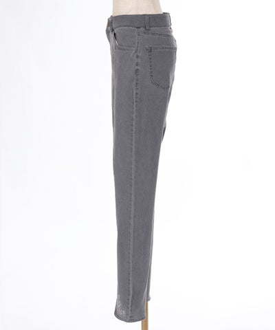 Embroidery Slit Fitted Denim Pants