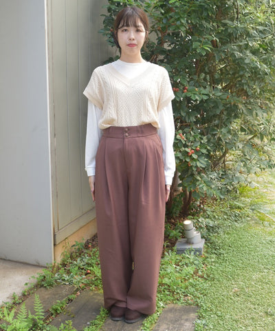 Two Tuck Semi Wide Pants