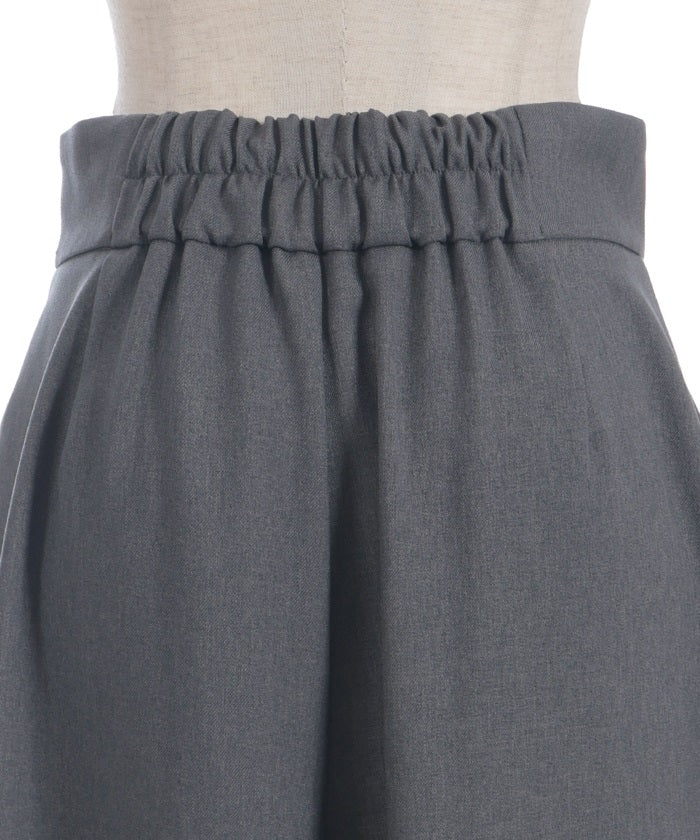 Two Tuck Semi Wide Pants