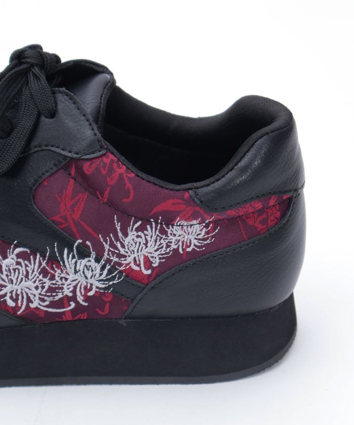 Higanbana Embroidery Tabi Sneakers
