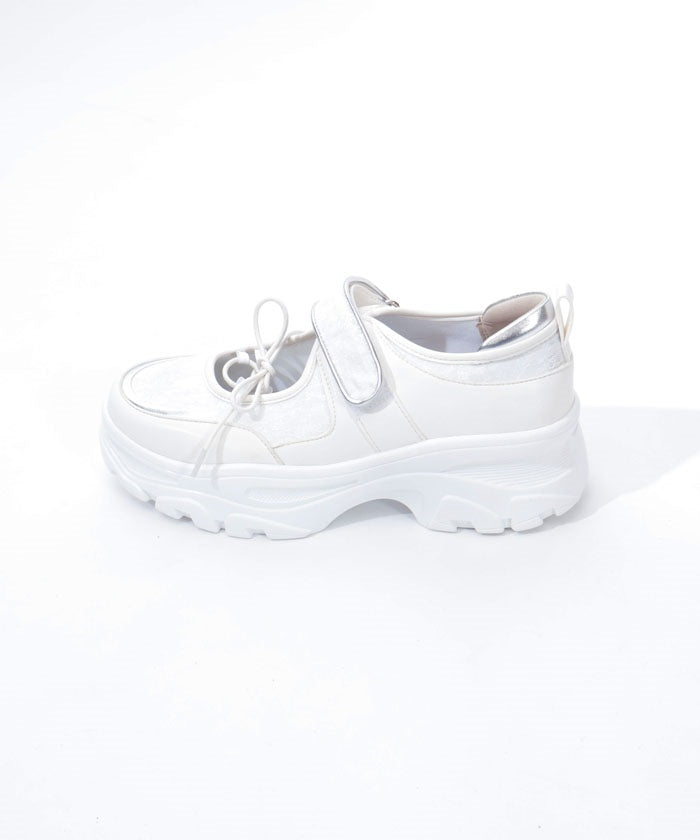 Lace Design Open Sneakers