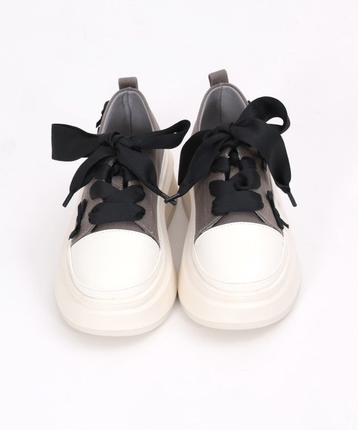 Petit Ribbon Sneakers