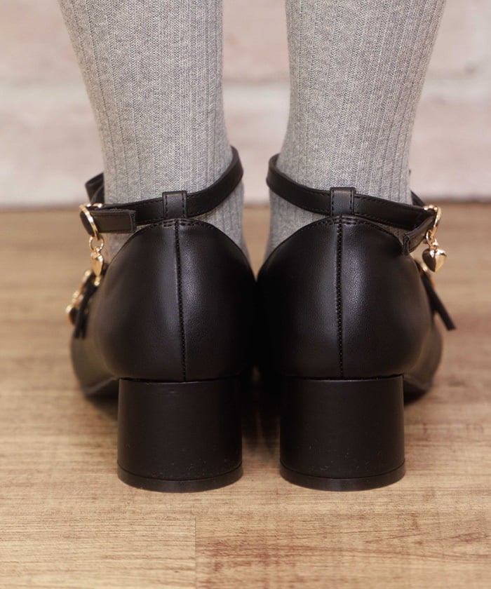 Square Toe Row Ribbons Pumps