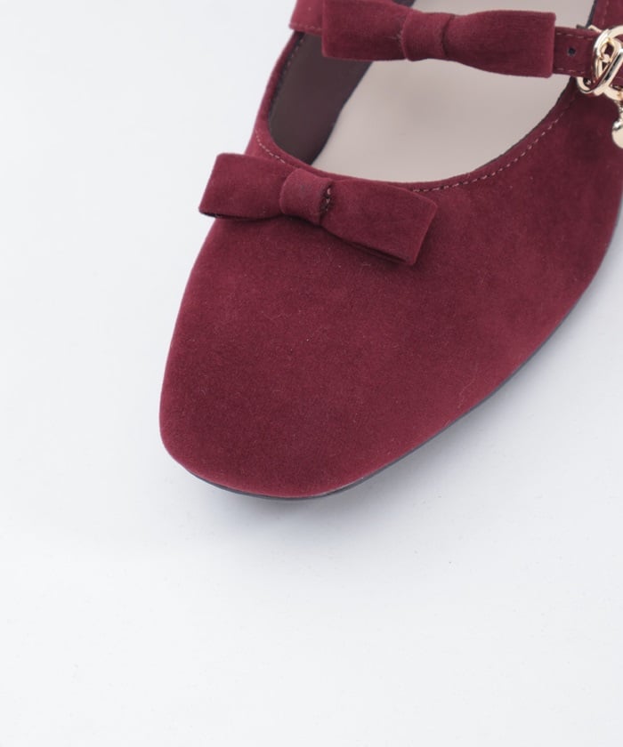 Square Toe Row Ribbons Pumps