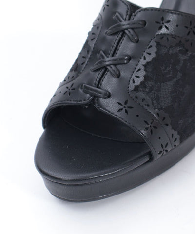 Cutwork Lace Sandals