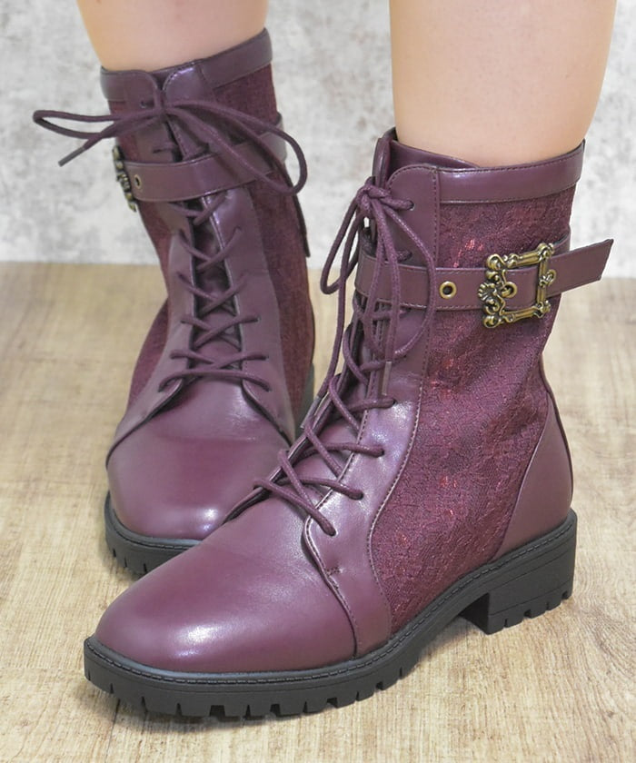 Lace Work Boots with Belt