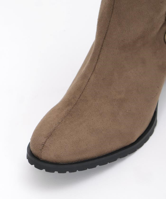 Row Buttons Flap Boots