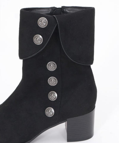 Row Buttons Flap Boots