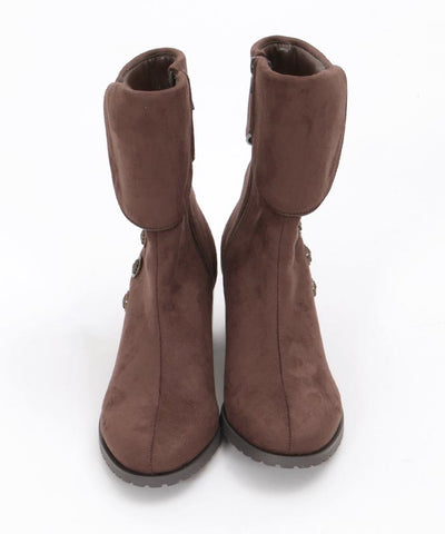 Row Buttons Flap Boots