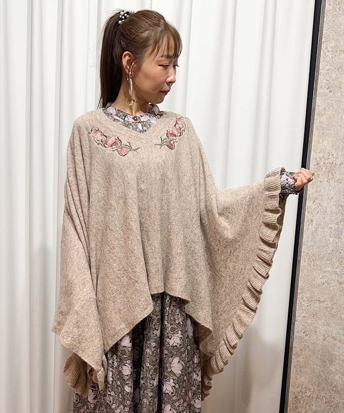 Flower Embroidery Irregular Hem Knit Poncho