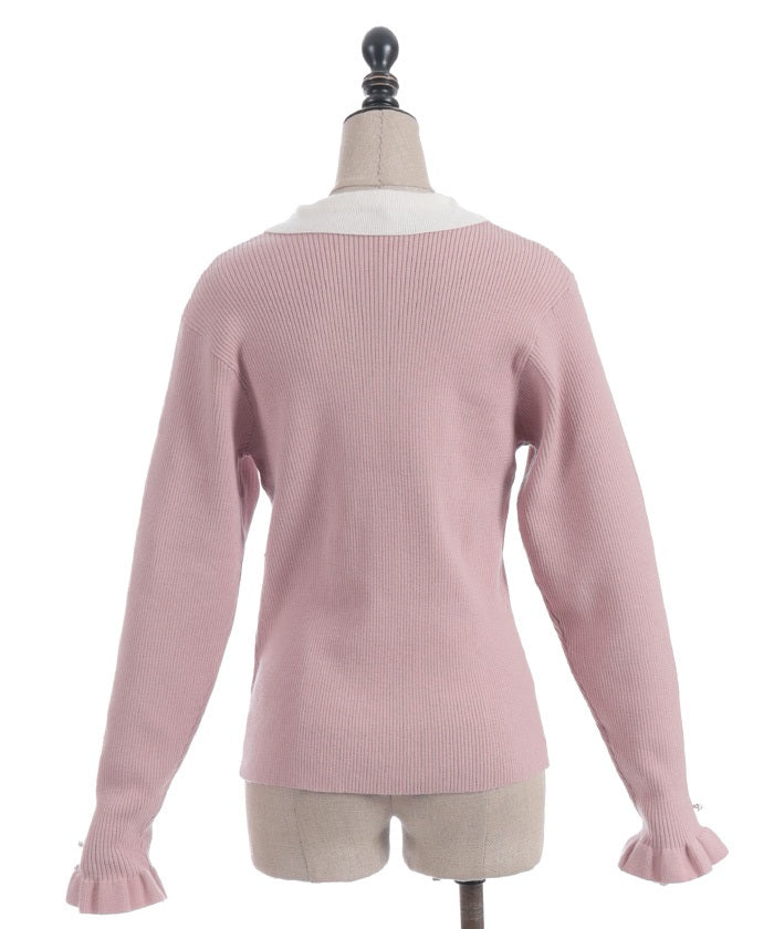 Bicolor Collar Knit Top with Brooch