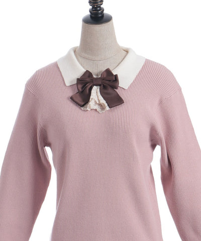 Bicolor Collar Knit Top with Brooch