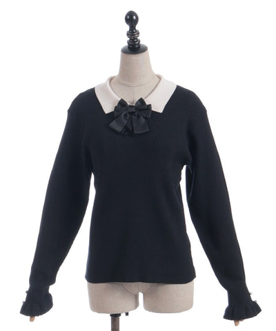 Bicolor Collar Knit Top with Brooch