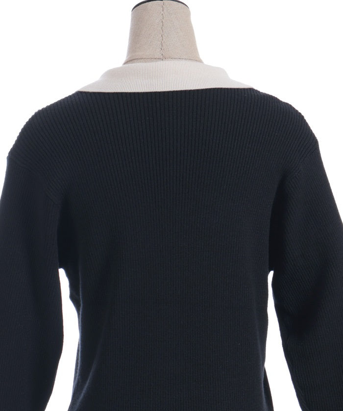 Bicolor Collar Knit Top with Brooch