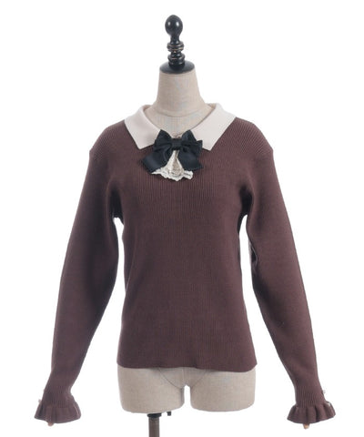 Bicolor Collar Knit Top with Brooch