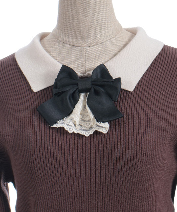 Bicolor Collar Knit Top with Brooch