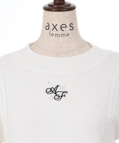 Logo Embroidery Knit with Bijoux