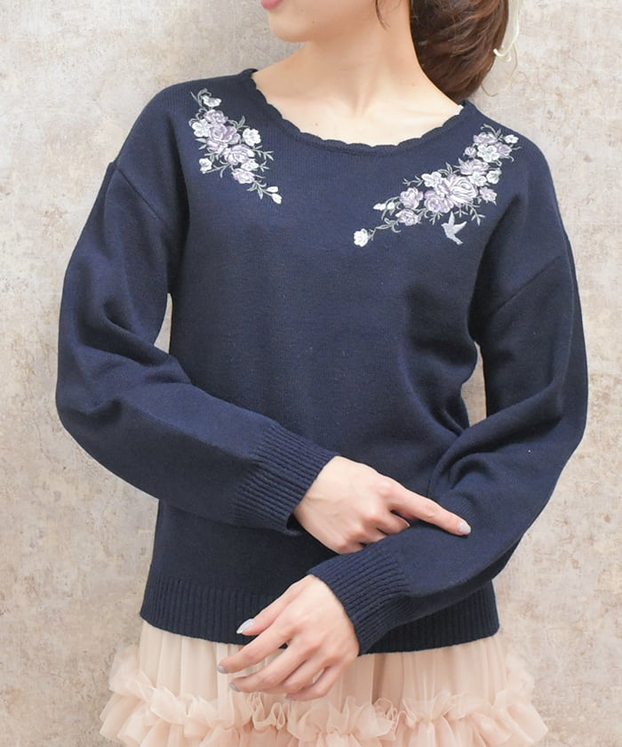 Rose & Bird Embroidery Knit Pullover