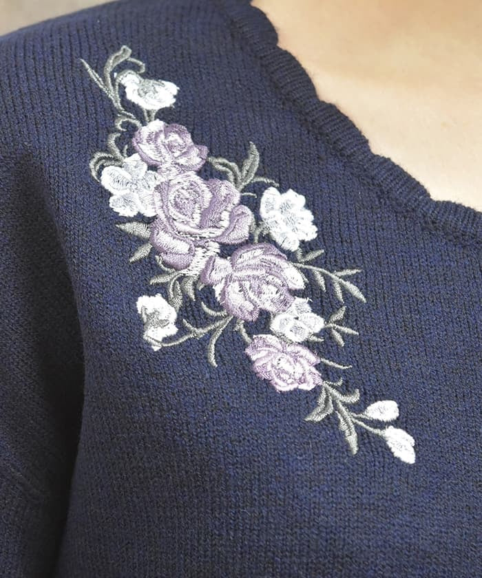 Rose & Bird Embroidery Knit Pullover