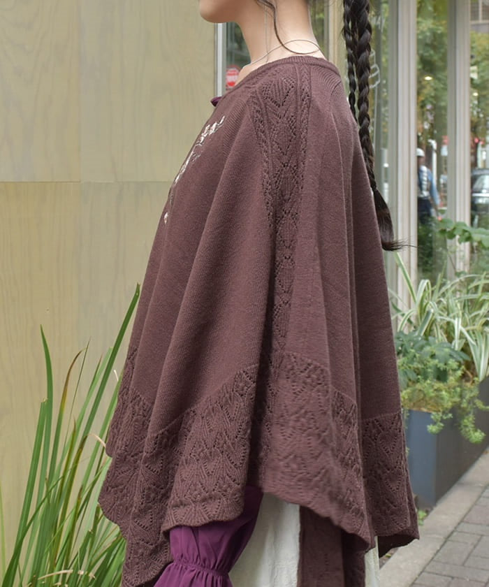 Rose Embroidery Knit Poncho