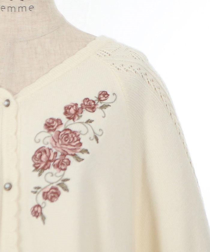 Rose Embroidery Knit Poncho