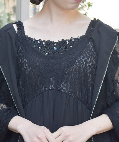 Bijoux & Butterfly Lace Tank Top