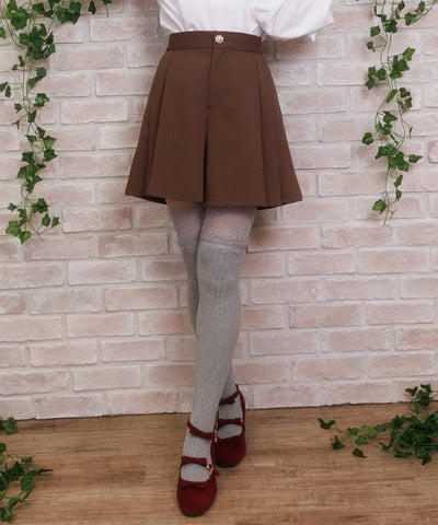 Back Lace Design Short Pants