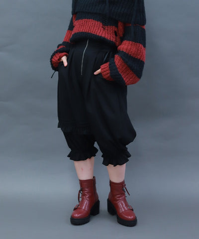 Balloon Asymmetric Frill Pants