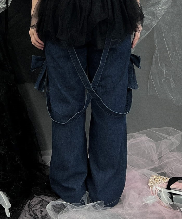 Ribbon Bondage Pants